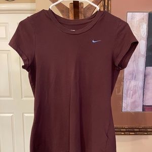 Nike T-shirt
